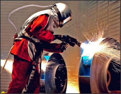 Sistemas de metalização a chama, arco elétrico, PTA e HVOF metalização - Aspersão térmica Sistemas de metalização a chama, arco elétrico, PTA e HVOF metalização - Aspersão térmica